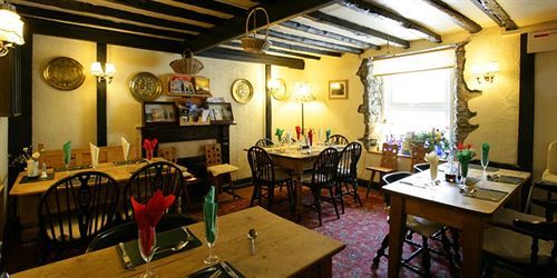 Afon Duad Inn Cwm-Duad ภายนอก รูปภาพ